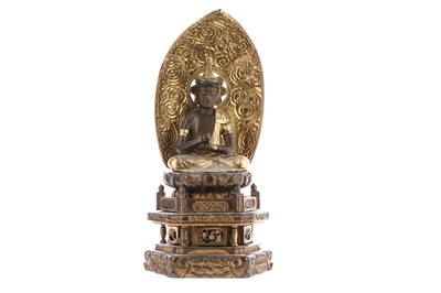 Lot 1249 - A JAPANESE AMIDA BUDDHA CARVED AND GILT WOOD STATUE