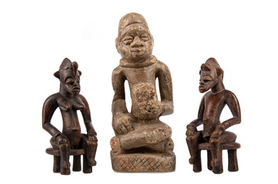 Lot 35 - A PAIR OF SENUFO TWIN SEATED FIGURES