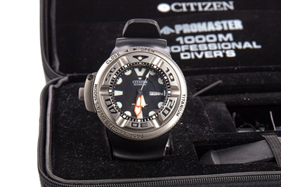 Lot 836 - A CITIZEN 1000M PROFESSIONAL DIVER'S STAINLESS STEEL AUTOMATIC WRIST WATCH