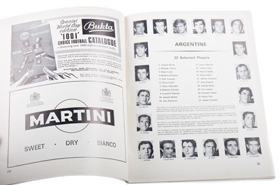 Lot 1512 - WORLD CUP 1966 OFFICIAL SOUVENIR PROGRAMME