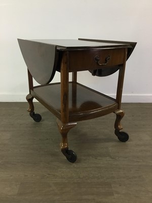 Lot 141 - A MAHOGANY TEA TROLLEY AND A COFFEE TABLE