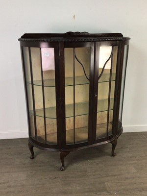 Lot 179 - A MAHOGANY DEMI LUNE DISPLAY CABINET