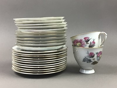 Lot 52 - A QUEEN ANNE 'LOUISE' PATTERN TEA SERVICE AND OTHER TEA WARE AND CERAMICS