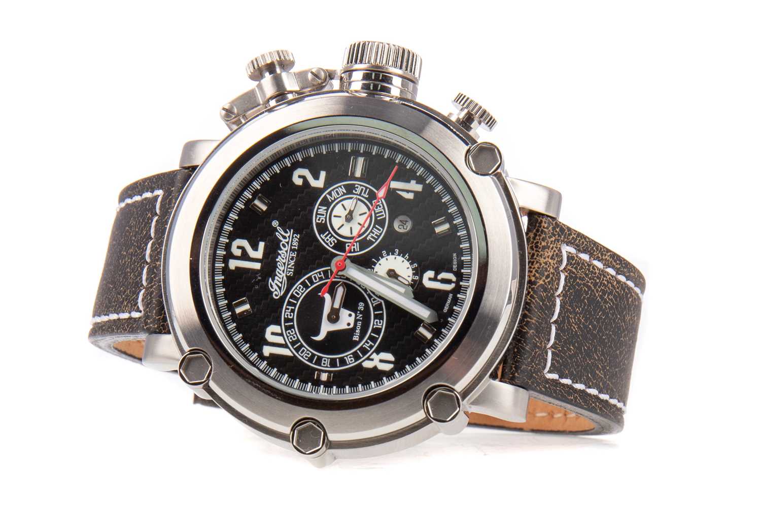 Lot 882 - A GENTLEMAN'S INGERSOLL BISON NO39 STAINLESS STEEL AUTOMATIC WRIST WATCH