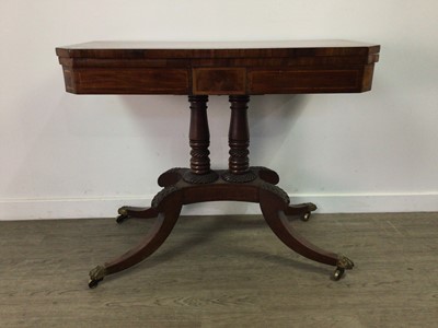 Lot 835 - AN EARLY 19TH CENTURY MAHOGANY FOLD OVER CARD TABLE