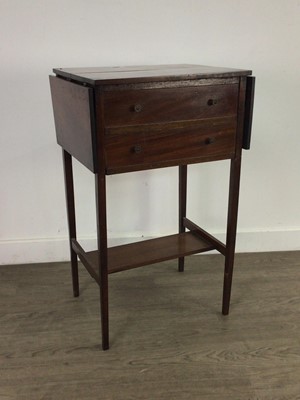 Lot 175 - A SMALL REGENCY MAHOGANY WRITING TABLE