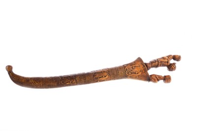 Lot 351 - AN AFRICAN DAGGER