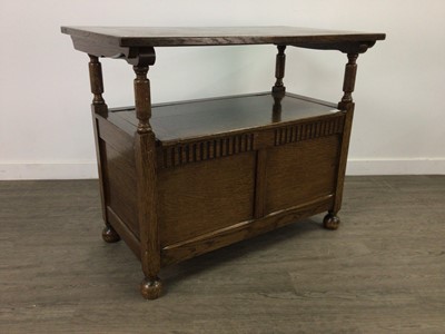 Lot 268 - AN OAK MONK'S BENCH