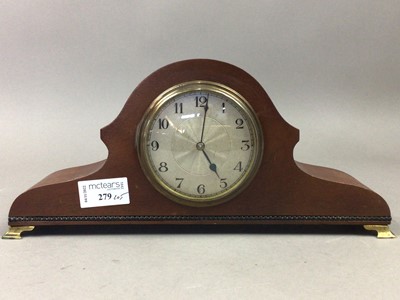 Lot 279 - A MANTEL CLOCK, ETCHING AND BRASS WARE