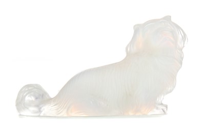 Lot 488 - A FRENCH ART DECO OPALESCENT MOULDED GLASS FIGURE OF A PEKINGESE BY SEVRES