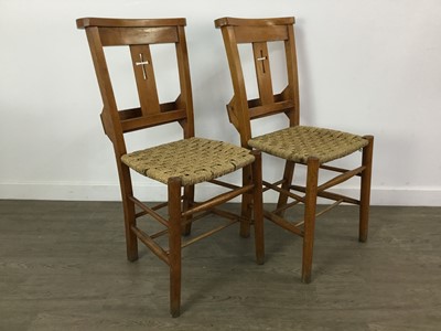 Lot 282 - A LOT OF FOUR CHURCH CHAIRS