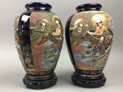 Lot 287 - A PAIR OF JAPANESE SATSUMA VASES