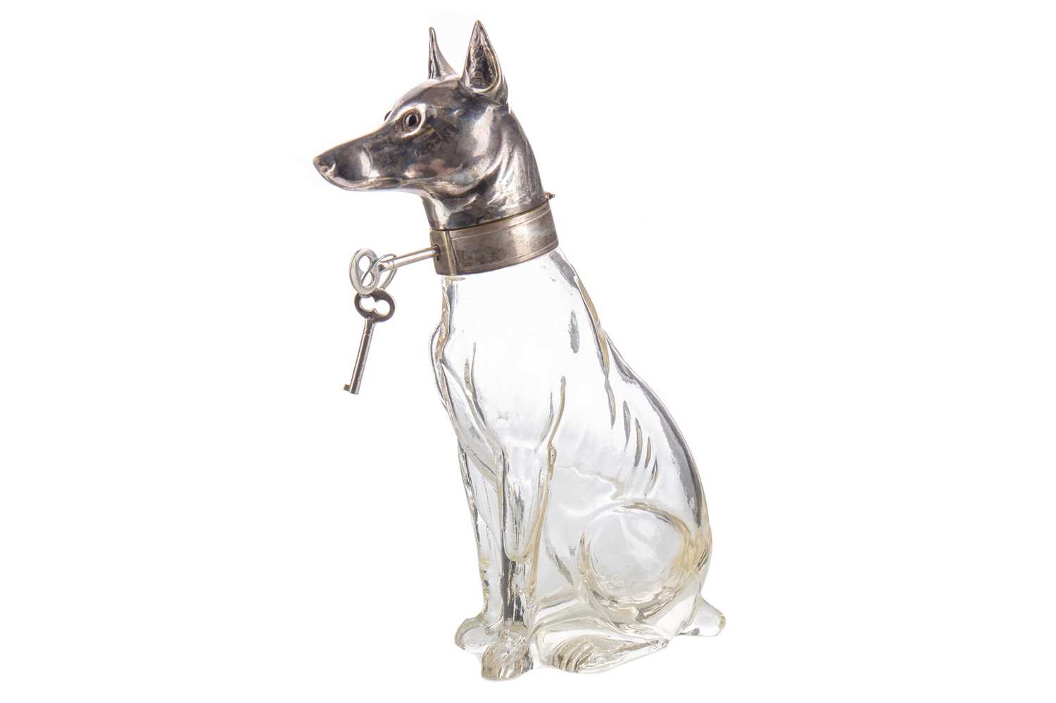 Lot 195 - AN EARLY 20TH CENTURY AUSTRIAN ZOOMORPHIC SCHNAPPS DECANTER