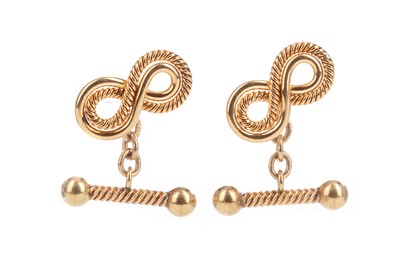 Lot 794 - A PAIR OF GOLD TWIST CUFFLINKS