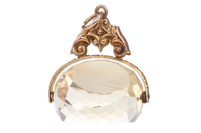 Lot 797 - A CITRINE SWIVEL FOB