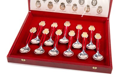 Lot 196 - A SET OF ELEVEN QUEEN ELIZABETH II SILVER JUBILEE SPOONS