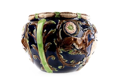 Lot 496 - A 19TH CENTURY MAJOLICA JARDINIERE