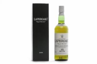 Lot 1355 - LAPHROAIG 10 YEARS OLD ''ROYAL WARRANT''...