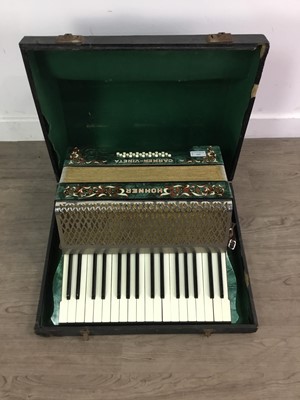 Lot 442 - A HOHNER CARMEN-VINETA ACCORDION