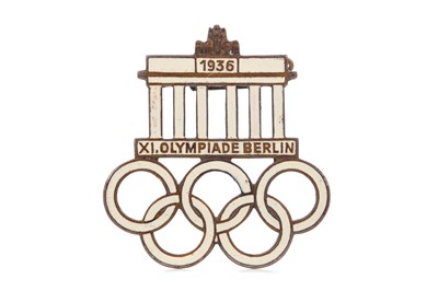 Lot 9 - A 1936 BERLIN OLYMPIC GAMES ENAMELLED PIN BADGE