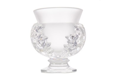 Lot 518 - A CONTEMPORARY LALIQUE 'THISTLE' FROSTED AND CLEAR GLASS VASE