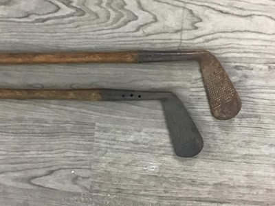 Lot 531 - A LOT OF 19TH CENTURY HICKORY SHAFTED GOLF CLUBS