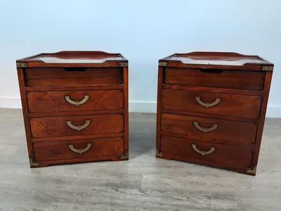 Lot 513 - A STARBAY MOBILIER DE MARINE ROSEWOOD PAIR OF CAMPAIGN STYLE BEDSIDE CABINETS