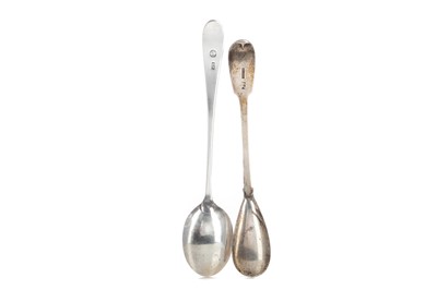 Lot 245 - SCOTTISH PROVINCIAL SILVER MUSTARD SPOON AND TEASPOON
