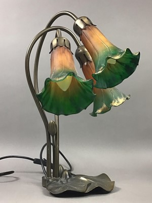 Lot 112 - AN ART NOVEAU STYLE TABLE LAMP WITH GLASS SHADES