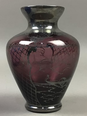 Lot 134 - AN ITALIAN GLASS VASE