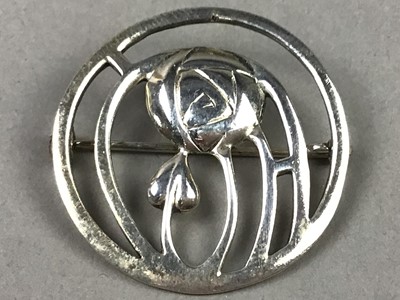 Lot 166 - FIVE SILVER RENNIE MACKINTOSH STYLE BROOCHES