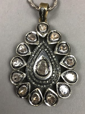 Lot 182 - A LARGE DIAMOND SET PENDANT ON SILVER CHAIN