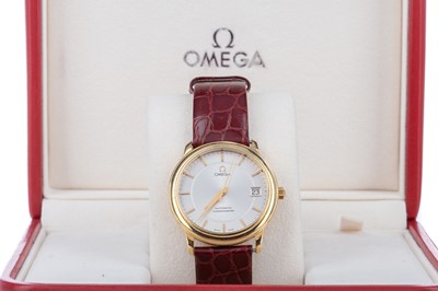 Lot 803 - A GENTLEMAN'S OMEGA EIGHTEEN CARAT GOLD AUTOMATIC WRIST WATCH