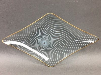 Lot 277 - THREE RETRO GLASS DISHES AND OTHERS