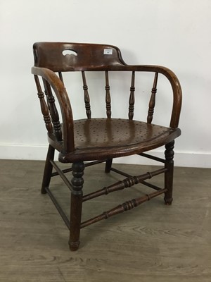 Lot 303 - AN EARLY 20TH CENTURY SMOKER'S BOW BACK CHAIR