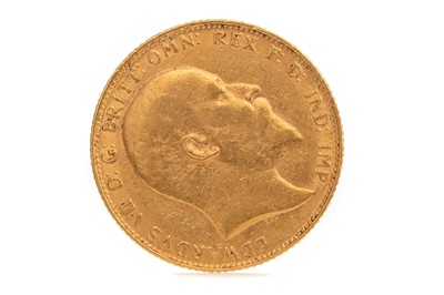 Lot 30 - AN EDWARD VII GOLD SOVEREIGN DATED 1907