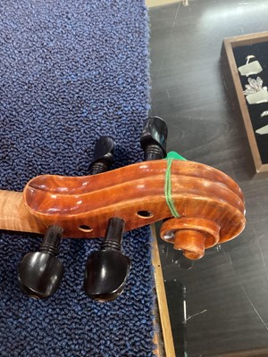 Lot 621 - A FULL SIZE GERMAN VIOLIN BY HOLM VIERTEL OF AACHEN