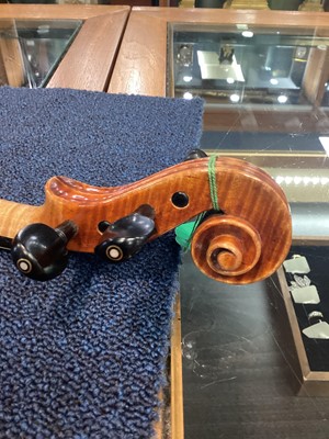 Lot 621 - A FULL SIZE GERMAN VIOLIN BY HOLM VIERTEL OF AACHEN