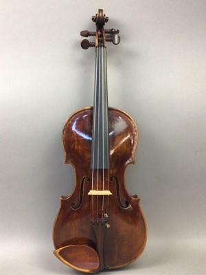 Lot 632 - A FULL SIZE BOHEMIAN VIOLIN WITH REPAIR LABEL FOR B. PATOKA