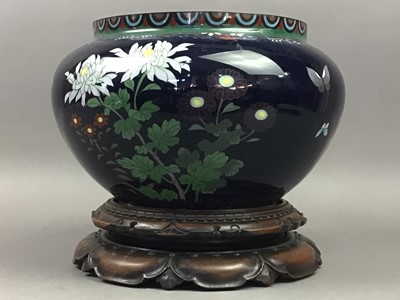 Lot 446 - A CLOISONNE CIRCULAR FRUIT BOWL ON STAND