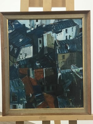 Lot 510 - A LARGE PICTURE DEPICTING A SCENE OF BUILDINGS