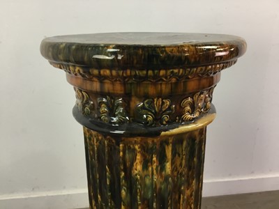 Lot 785 - A VICTORIAN DUNMORE POTTERY JARDINIERE STAND/PEDESTAL