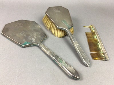 Lot 592 - A SILVER DRESSING TABLE SET, TWO CIGARETTE CASES AND A HAND MIRROR