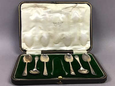 Lot 665 - A SET OF SIX SILVER TEASPOONS, PLATED SPOONS AND BASKET