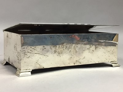 Lot 619 - A SILVER ENGINE TURNED CIGARETTE BOX