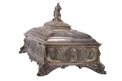 Lot 737 - HISTORICALLY IMPORTANT IVORY LAUNCHING MALLET AND SILVER CASKET FOR THE R.M.S. EMPRESS OF IRELAND