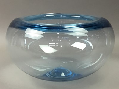 Lot 647 - A ROYAL COPENHAGEN GLASS BOWL BY PER LUTKEN