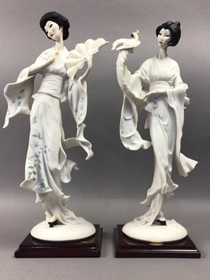 Lot 10 - A PAIR OF GIUSEPPE ARMANI FLORENCE SCULPTURES OF JAPANESE GEISHAS