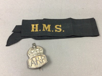 Lot 13 - A SMALL GROUP OF WRENS NAVAL INSIGNIA