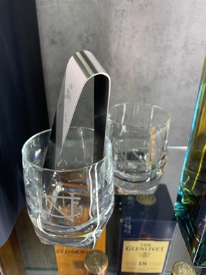 Lot 193 - JOHNNIE WALKER BLUE LABEL LIMITED EDITION PORSCHE CUBE 75CL